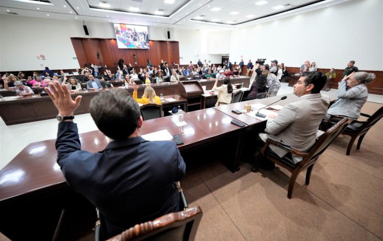 Vota Sinaloa a favor de la reforma laboral de 40 horas de jornada