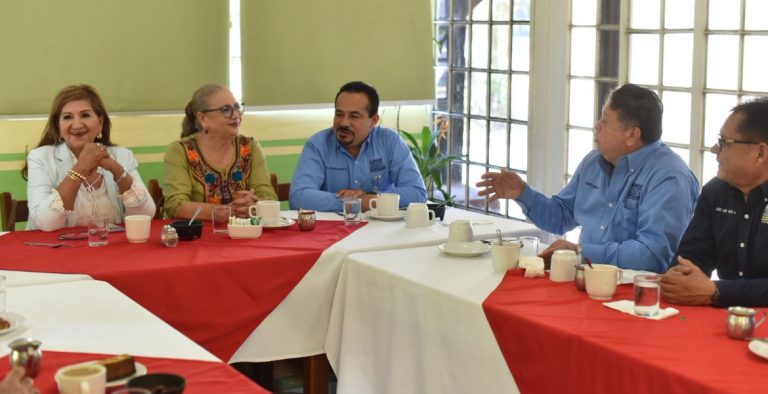 Sufren transportistas en Mazatlán sin cambios a tarifas