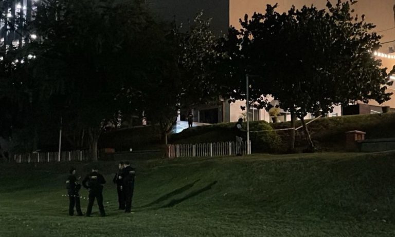 Ejecutan a 2 en plaza del Tres Ríos en Culiacán