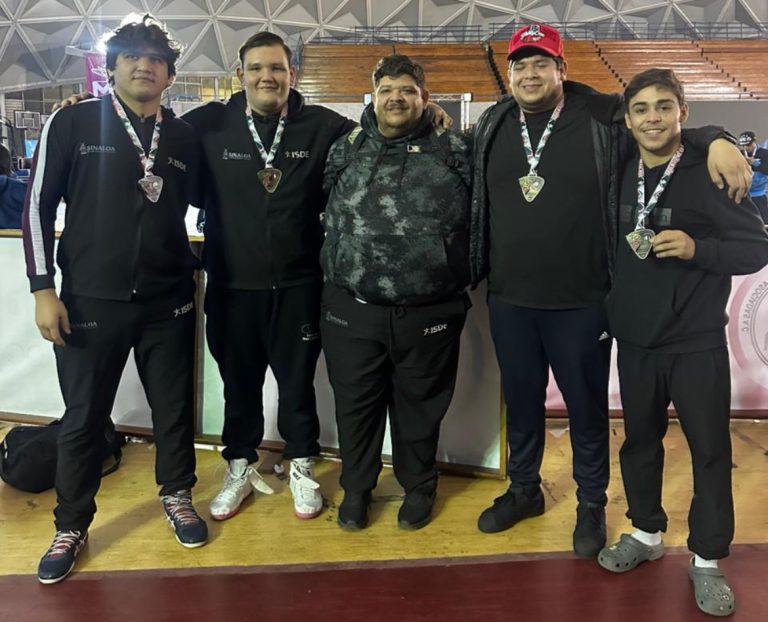 Integran 3 luchadores la preselección mexicana mayor