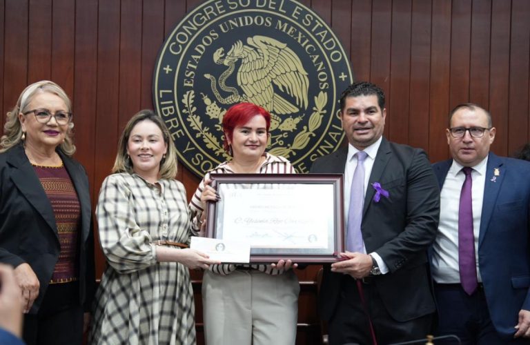 Recibe premio ‘Norma Corona Sapién’ a la activista Yesenia Rojo