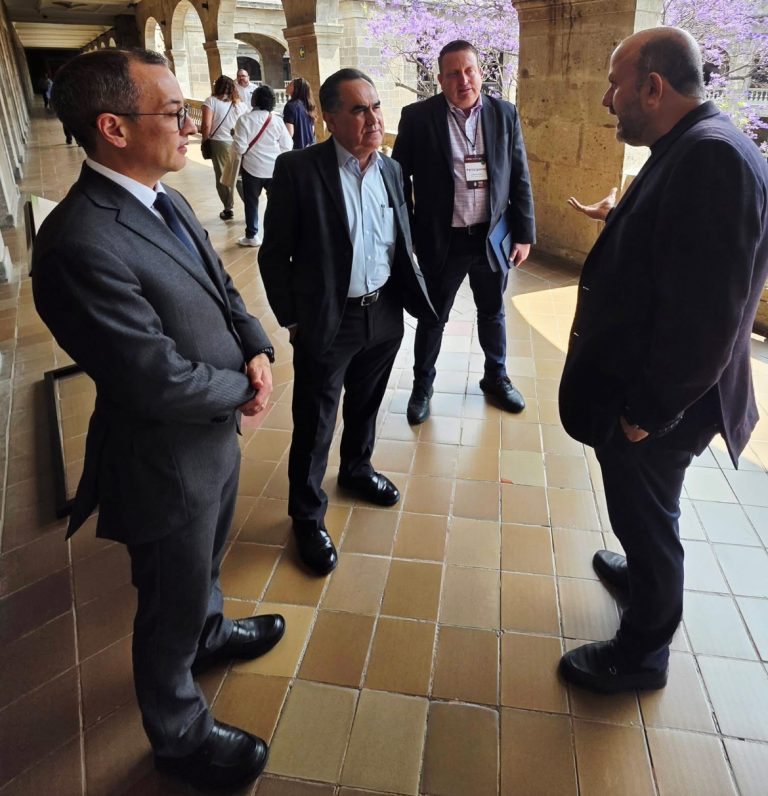 Acuerdan SEP y UAS poner fin a inestabilidad financiera en la universidad