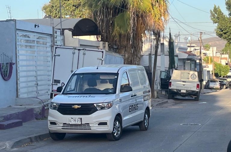 Hallan enterrados restos humanos en la 10 de Mayo en Culiacán