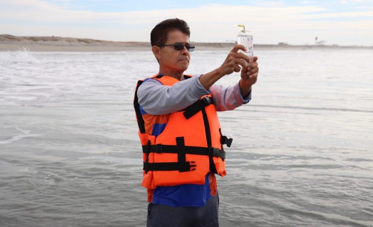 Declaran limpias playas de Sinaloa para Semana Santa