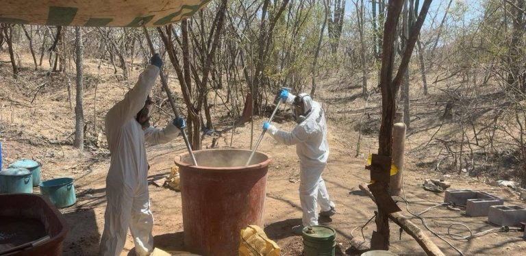 Decomisan laboratorio clandestino en Mocorito