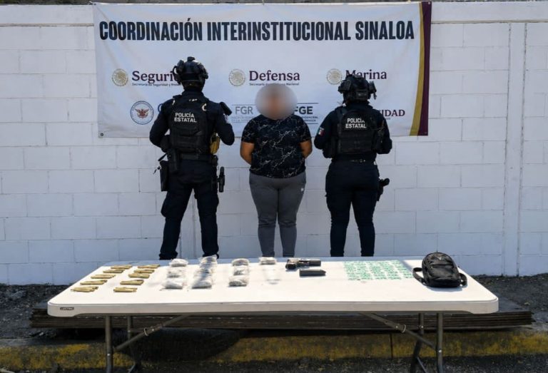 Capturan a mujer tras persecución; se le relaciona con un ataque armado