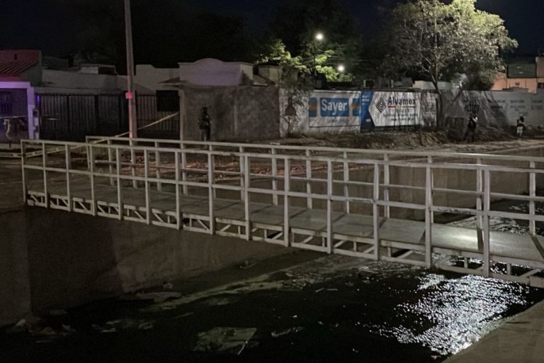 Tenía disparos; estaba junto a un canal en Prados del Sol