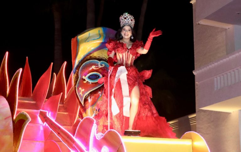 Vive Badiraguato su segundo Carnaval