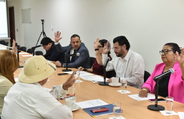 Avanza ley para crear oficina y padrón de migrantes en Sinaloa