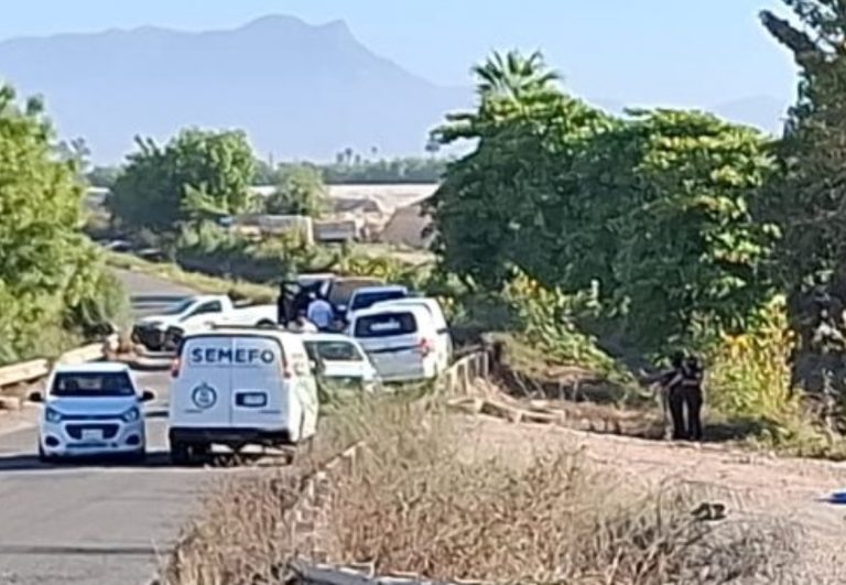 Hallan sin vida dos hombres en un camino de terracería en Aguaruto