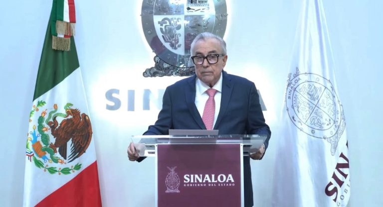 Solicita Rocha licencia para separarse del cargo