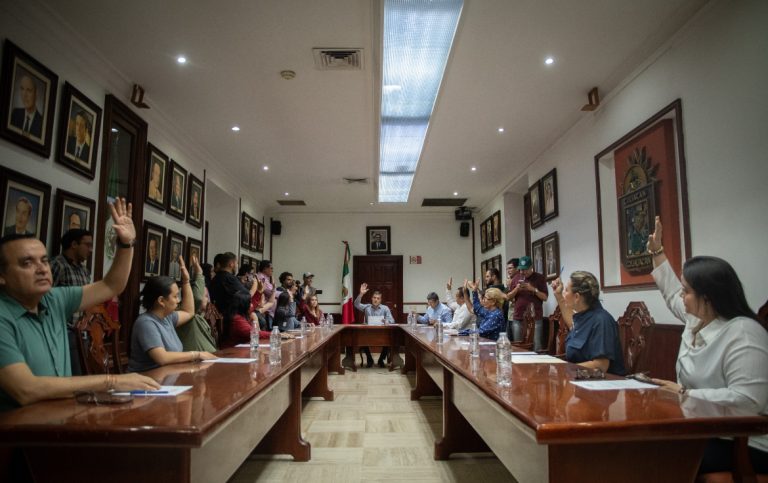 Y se va el alcalde de Culiacán