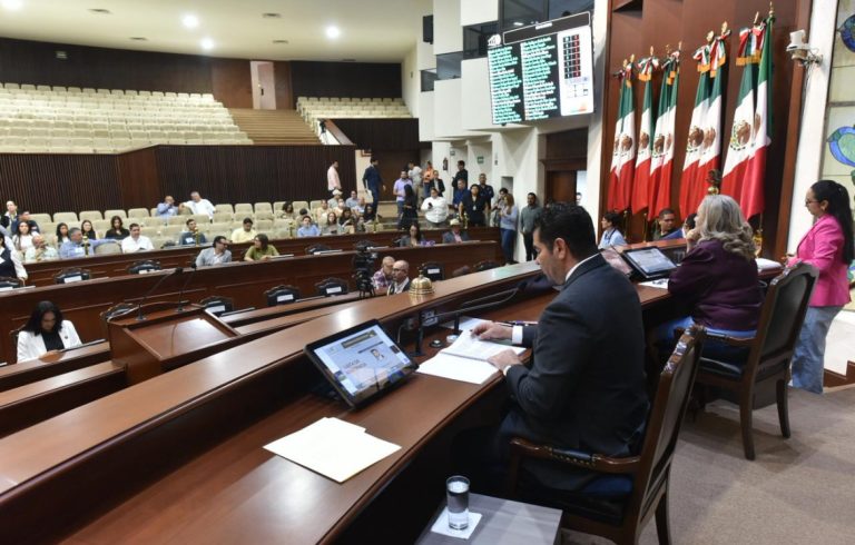 Convocaría Congreso a sesión para designar nuevo gobernador