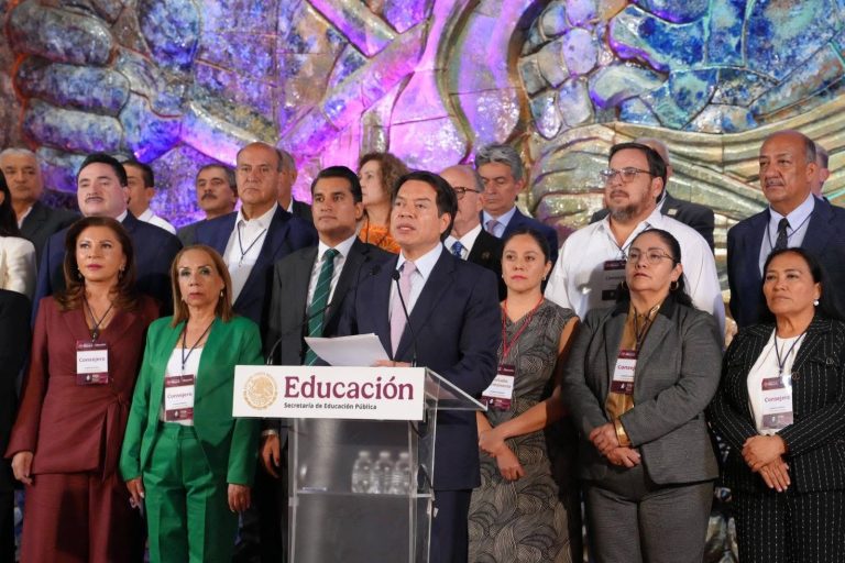Recula la SEP; mantendrán el calendario escolar 2025-2026 vigente