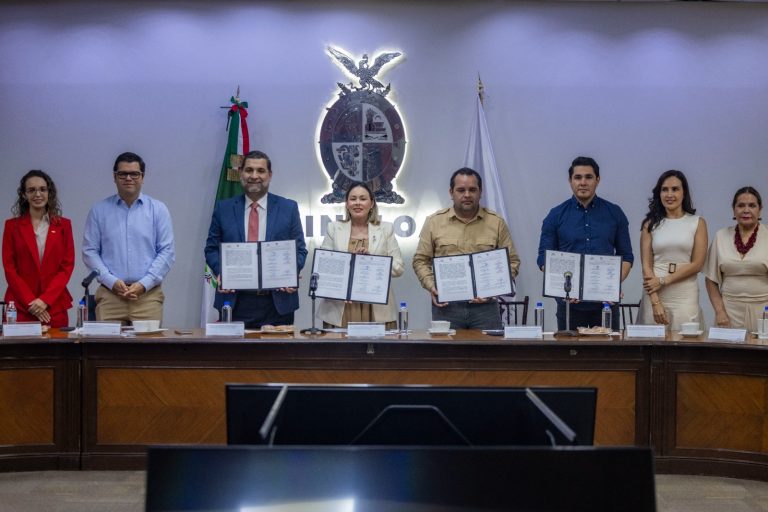 Acuerda Gobierno con CMIC impulsar capacitación y asistencia social