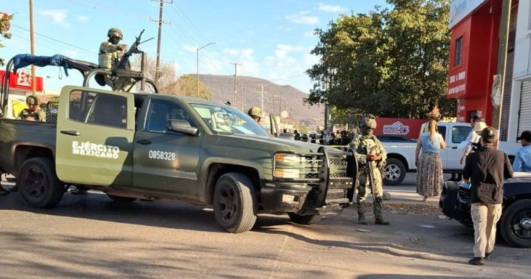 Matan a 2 a balazos en negocio en Culiacán