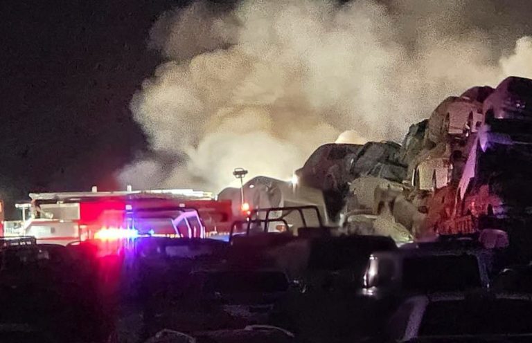 Suman 40 los autos incendiados en la pensión de la Fiscalía