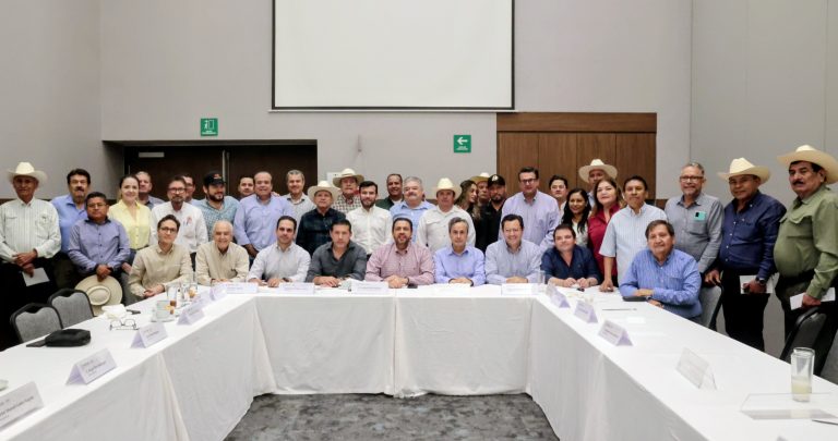 Acuerdan armonizar beneficios de planta de amoniaco en ‘Topo’ para la región