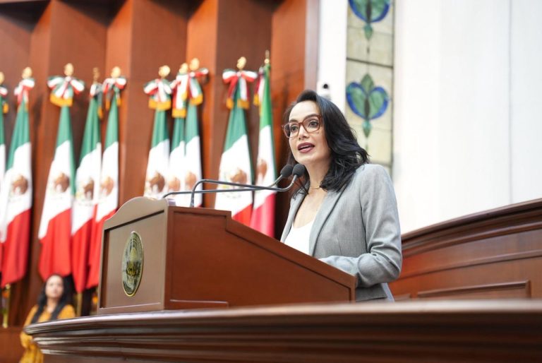 Atraen diputados discusión sobre la soberanía nacional