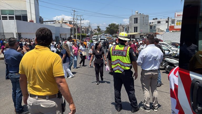 Evacuan a 350 por fuga de gas en IMSS del malecón Mazatlán