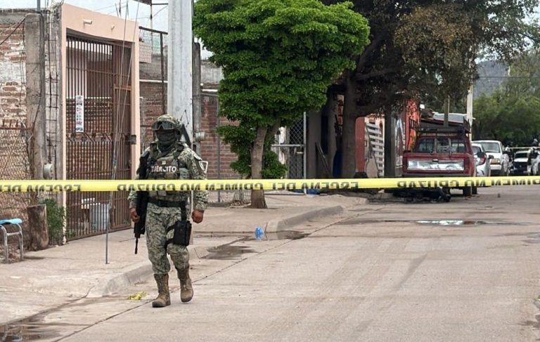 Deja un muerto y dos mujeres heridas ataque a casa en Culiacán