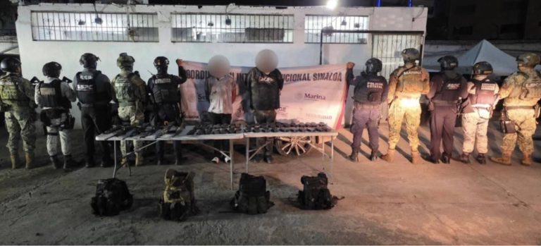 Responden a ataque armado y decomisan armas, droga y auto robado
