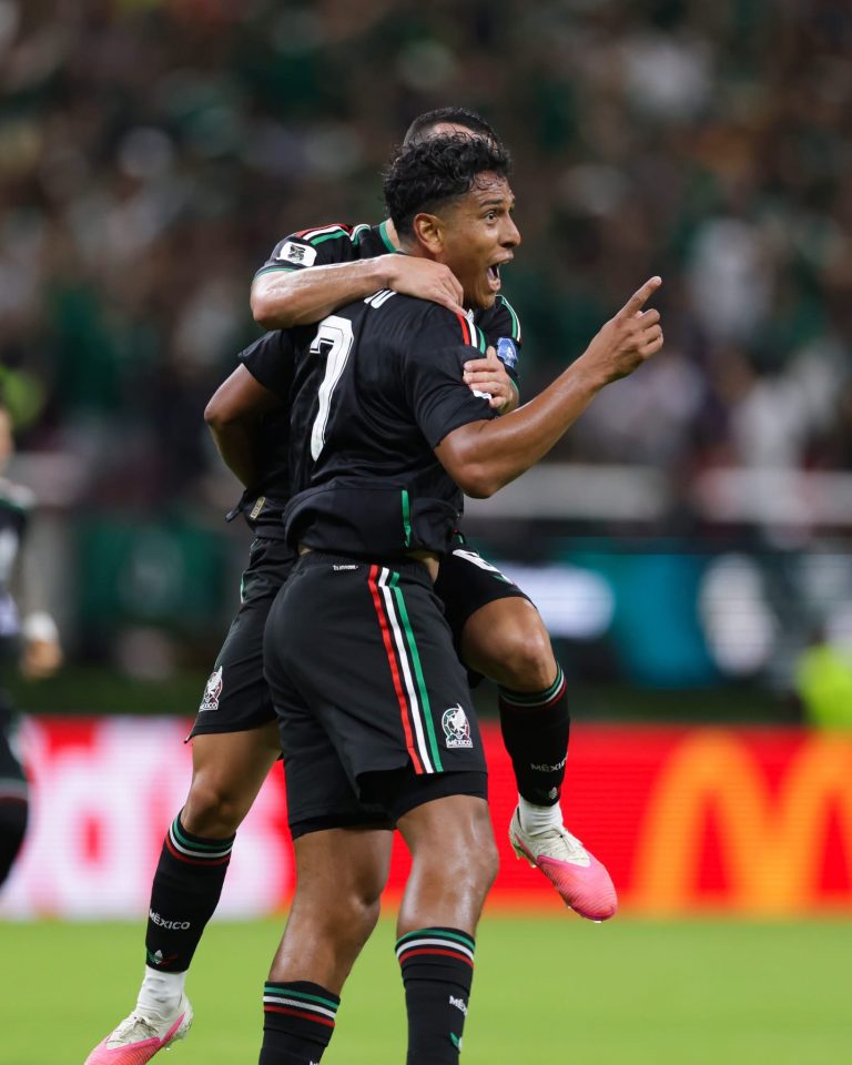 México vence a Corea y se clasifica a Dieciseisavos de Final