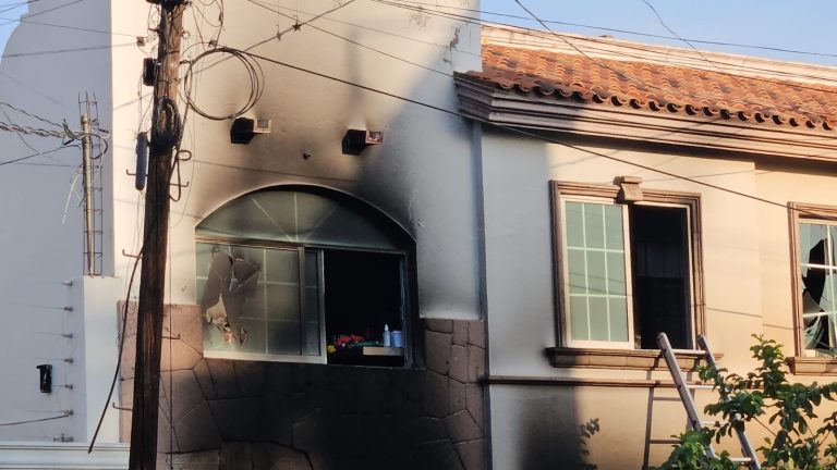 Era incendio en una casa; el humo se percibía en varias colonias