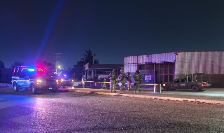 Abandonan cadáver en la carretera Culiacán-Eldorado