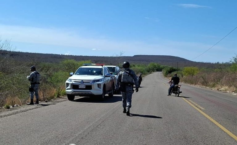 Repartía garrafones de agua; fallece al caer a canal