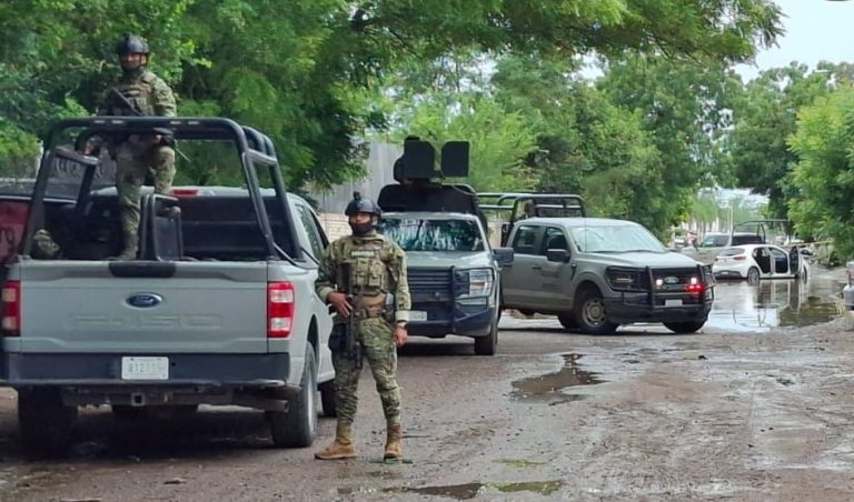 Rescata Marina a civil tras operativo en Culiacán