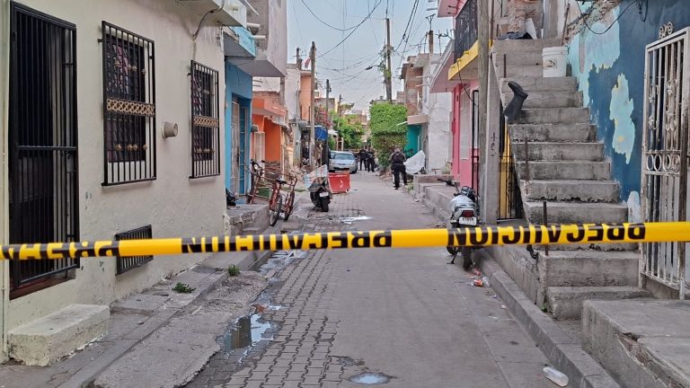 Tenía 60 años; matan a mujer sentada en domicilio de Mazatlán