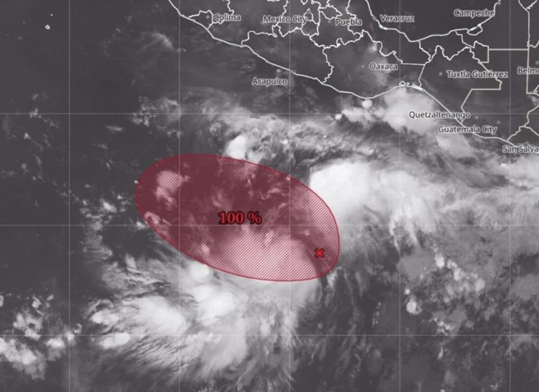 Se formaría la tormenta tropical Genevieve en el Pacífico