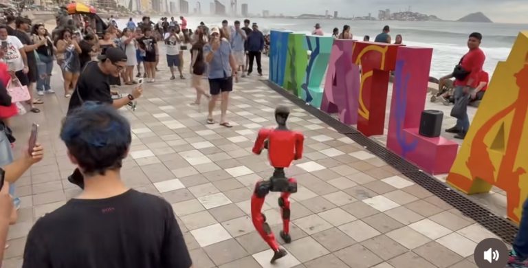 Tiago, el robot que hace virales los videos en Culiacán