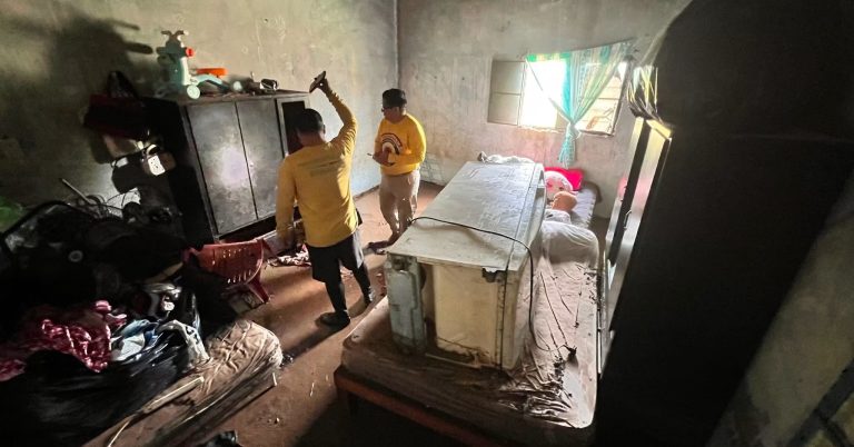 Levantan censo, van 35 casas con ‘pérdida total’ por lluvias en Mazatlán
