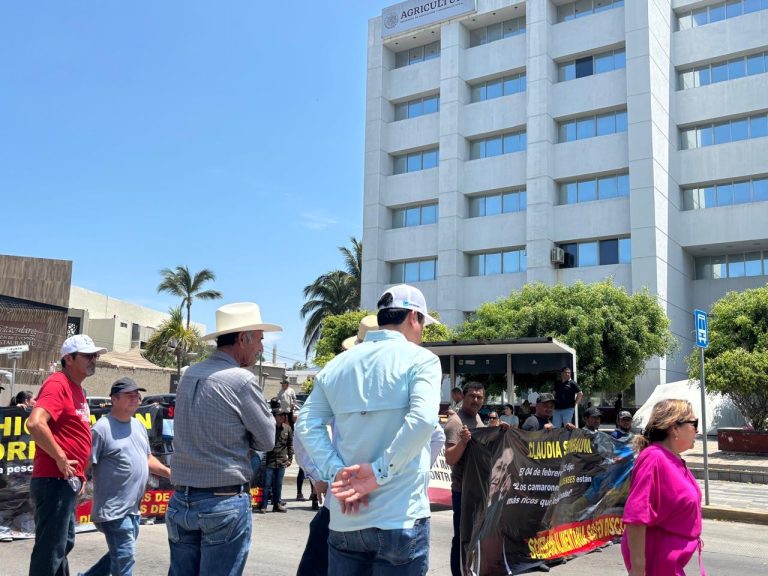 Responde Conapesca a protesta en Mazatlán; pide reunión urgente