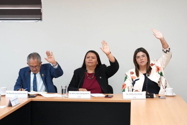 ‘Amarran’ Plan de Desarrollo… de por lo menos 20 años