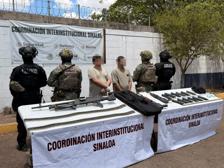 Detienen a 2 tras operativo en Lomas del Bulevar
