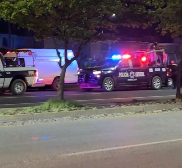 Esperaba en un semáforo; le disparan y queda herido