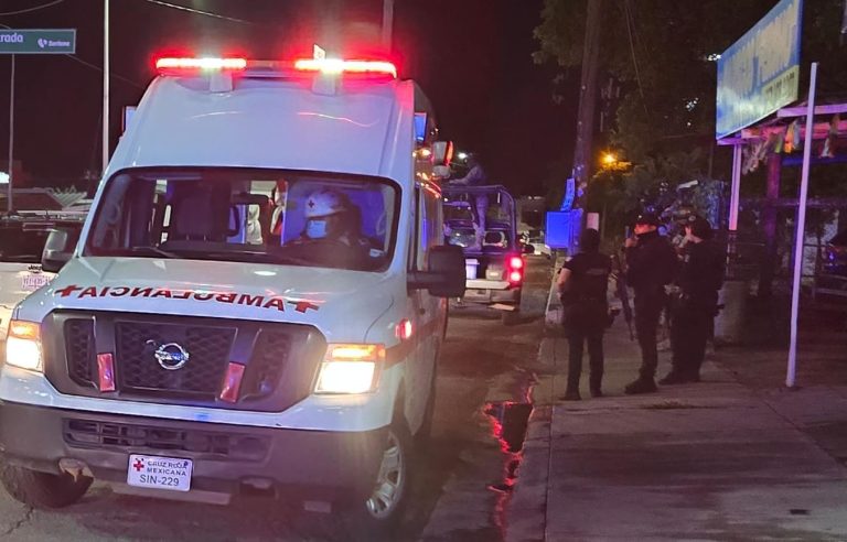 Atacan a balazos a mujer frente a plaza en Barrancos