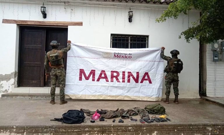 Aseguran armamento y munición en un inmueble en San Ignacio