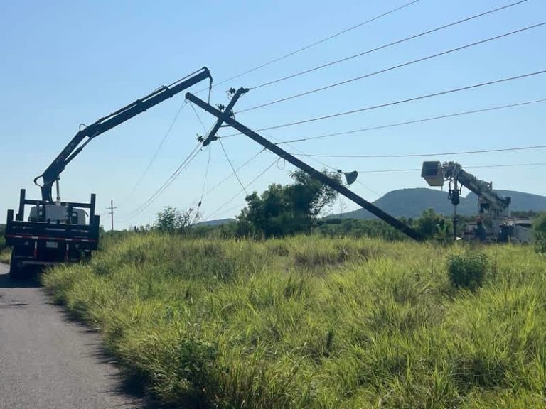 Y sigue Mocorito sin luz tras tormenta