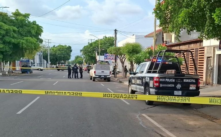 Asesinan a dos hombres a balazos en el sector Centro de Culiacán