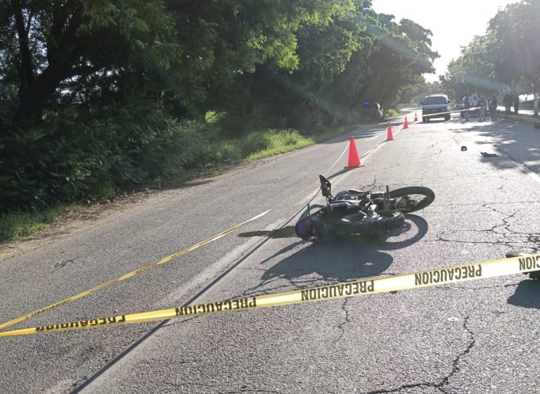 Fallece motociclista tras accidente en la Culiacán-Navolato