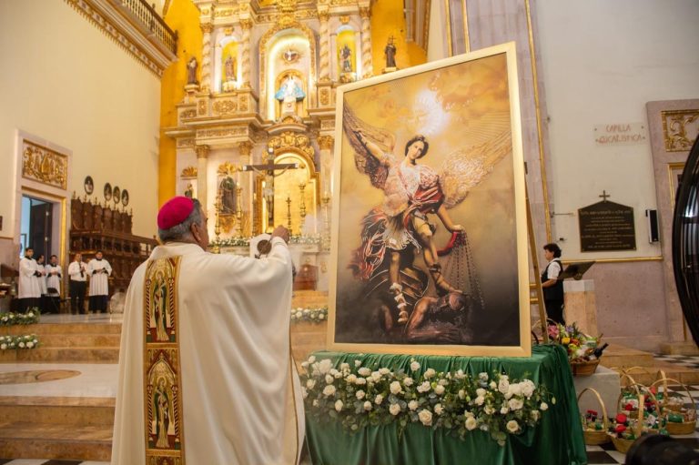 Culiacán necesita hombres y mujeres que anuncien esperanza: Obispo