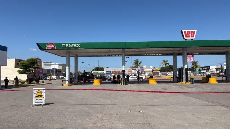 Lo ejecutan en una gasolinera en Villa Unión