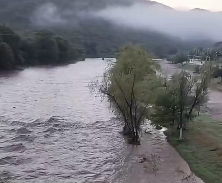 Advierten posible aumento en el río Choix