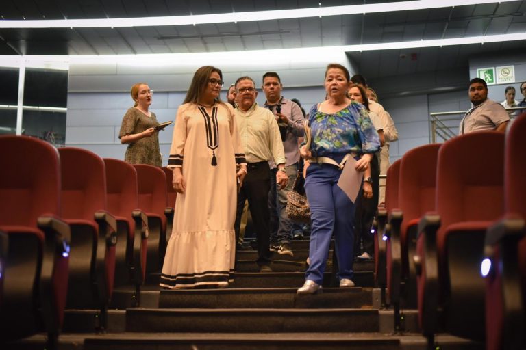 Hay que abrir las puertas del Teatro Ingenio: Ahome, previo a entrega-recepción