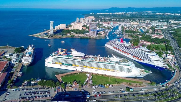 Era para Mazatlán, terminó en Puerto Vallarta