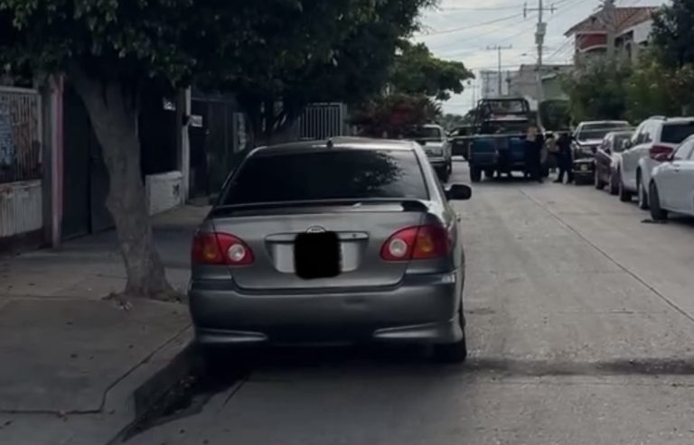 Dentro de su domicilio es asesinado a balazos